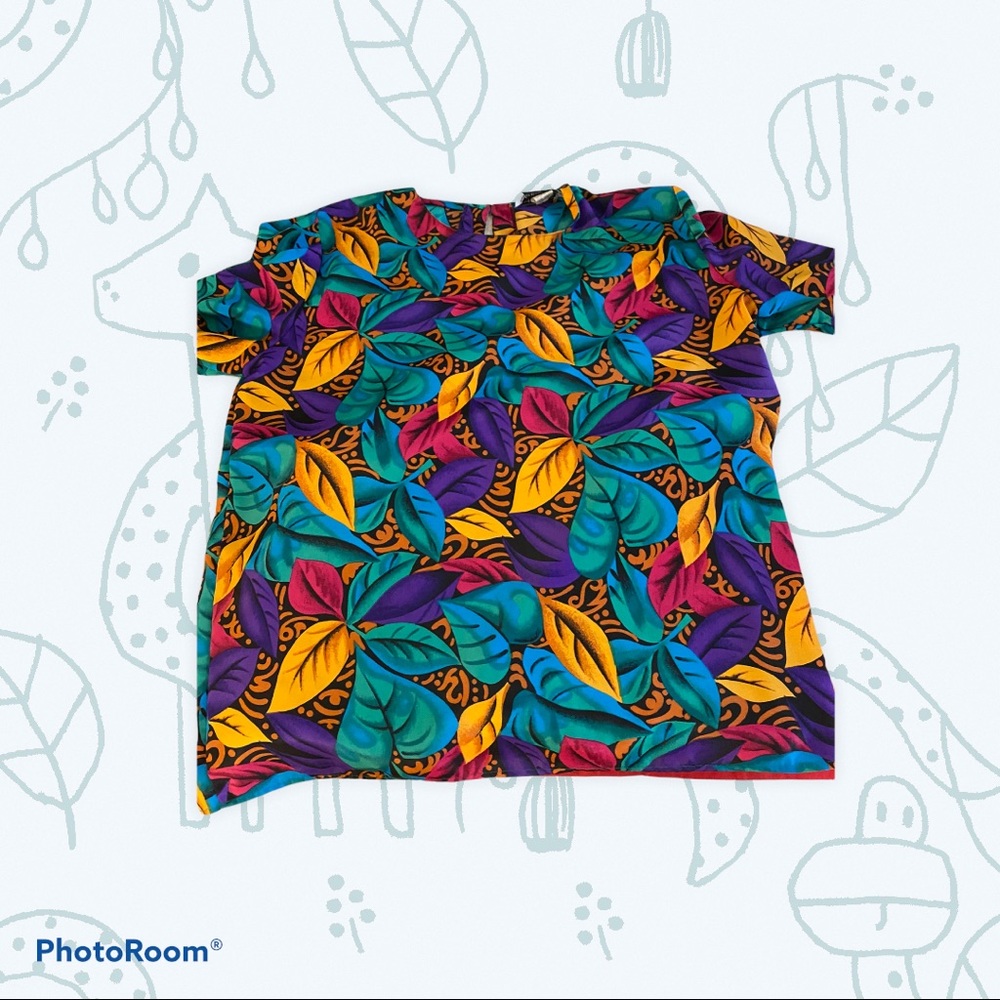 Vintage multi color shirt